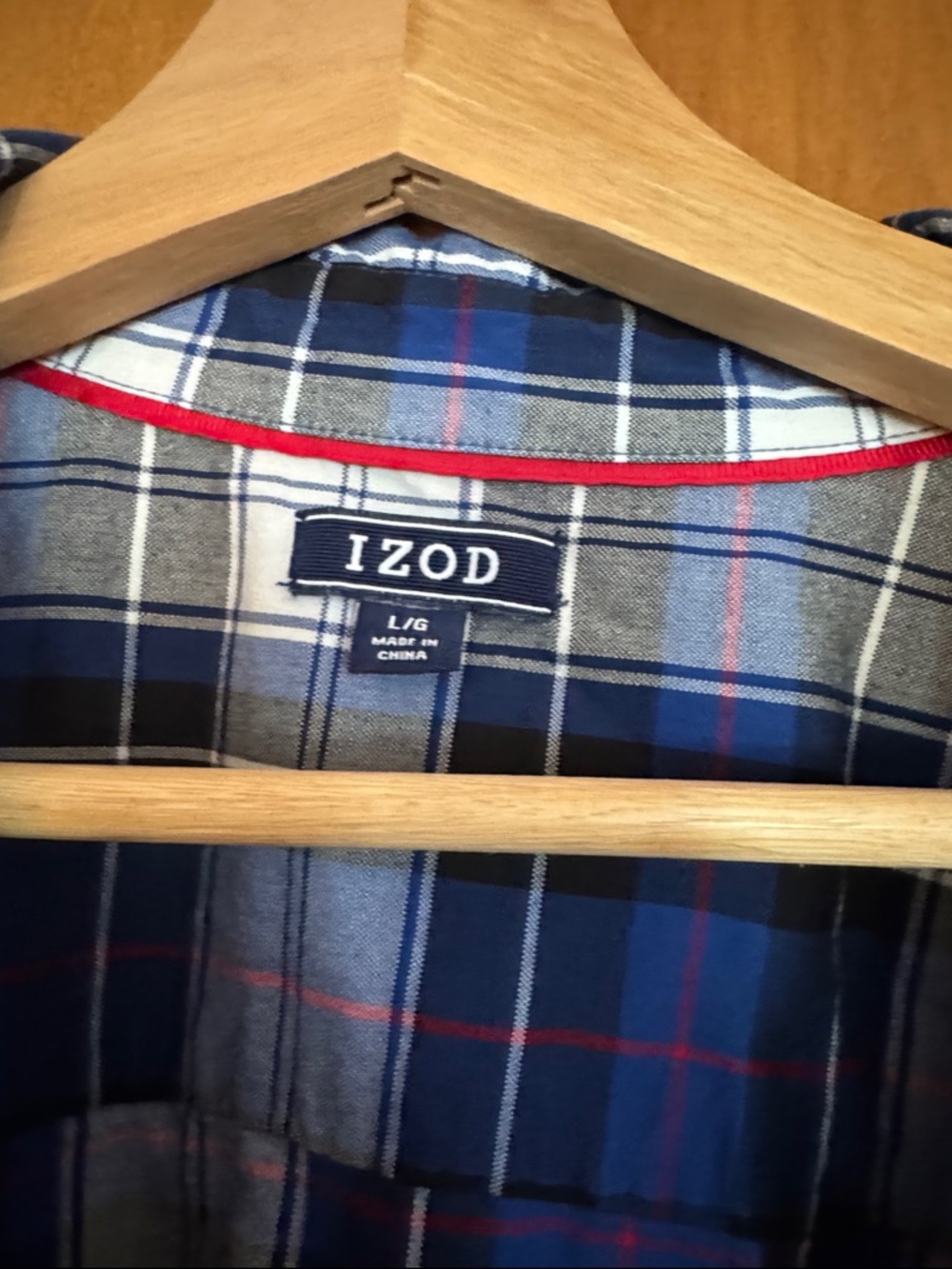 Price Drop! Vintage IZOD Women’s Size L Blue Plaid Button-Up Shirt - Picture 2 of 3